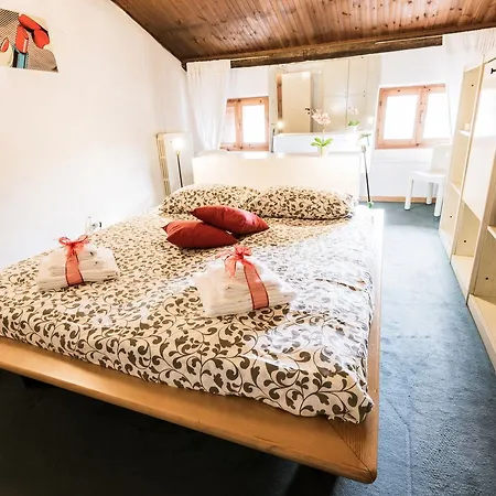 Bright - Borsari Historical Apartamento *