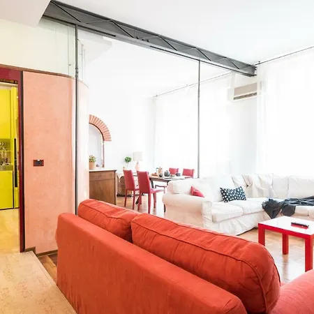 Bright - Borsari Historical Apartment