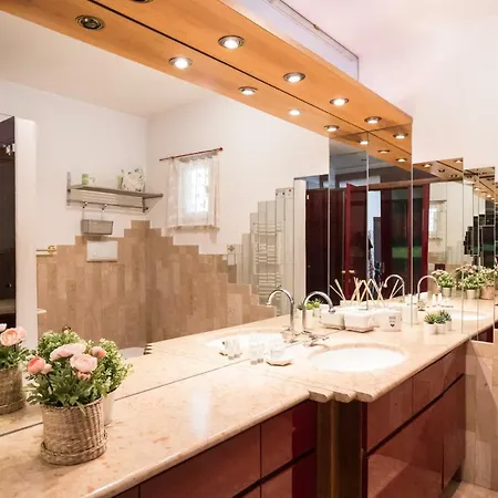 Apartament Bright - Borsari Historical